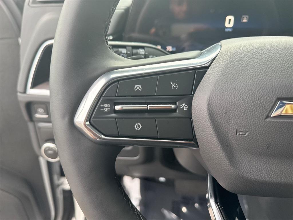 new 2025 Chevrolet Suburban car, priced at $76,528