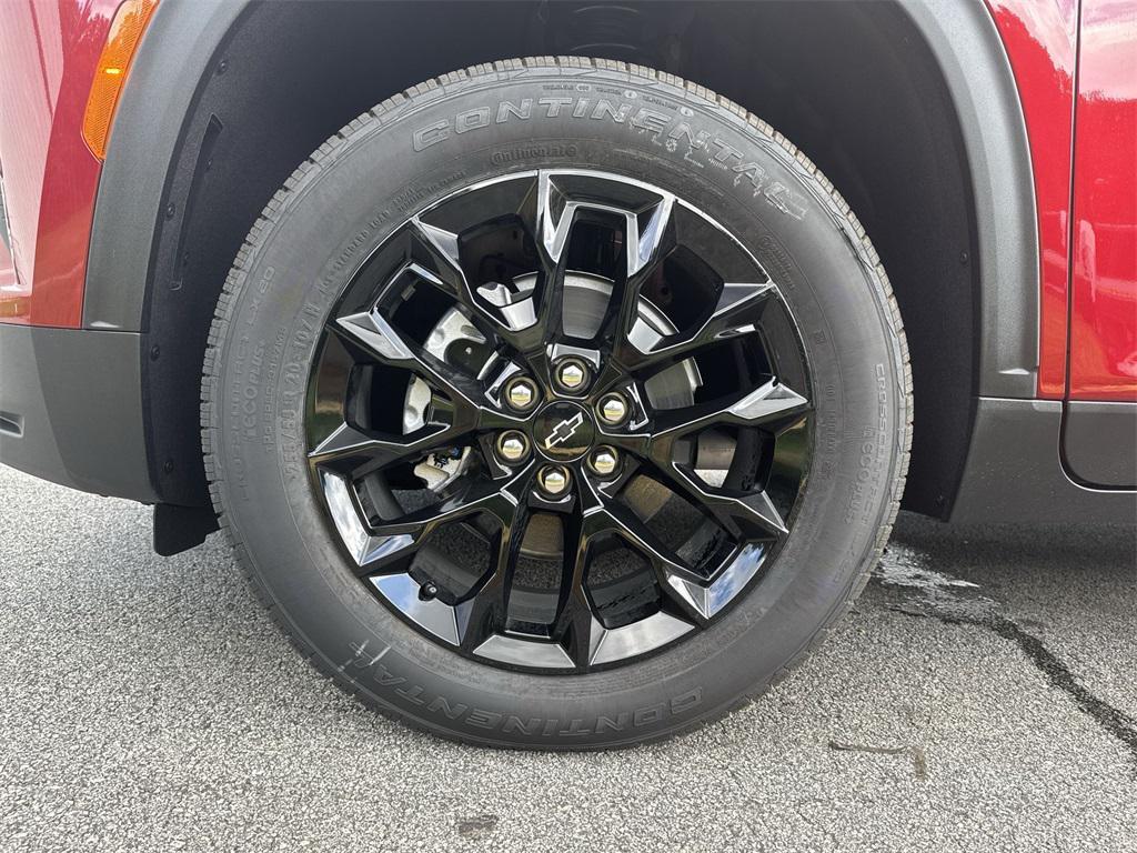 new 2026 Chevrolet Traverse car, priced at $48,175