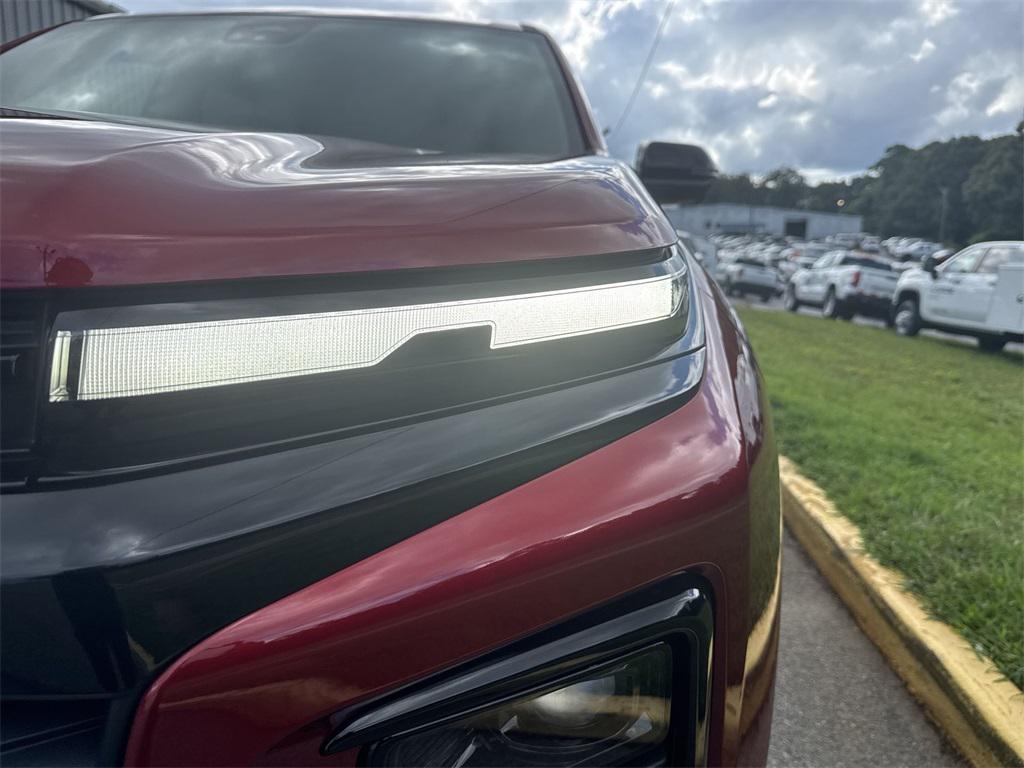 new 2026 Chevrolet Traverse car, priced at $48,175