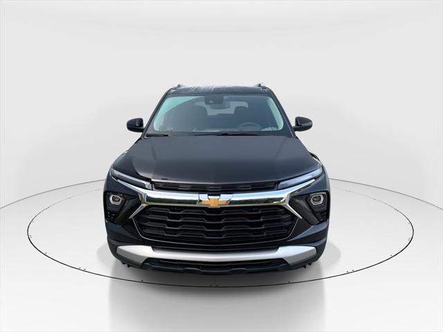 new 2025 Chevrolet TrailBlazer car, priced at $26,485