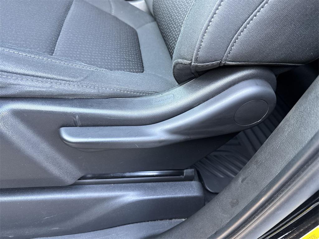 used 2021 Chevrolet Silverado 1500 car, priced at $26,957