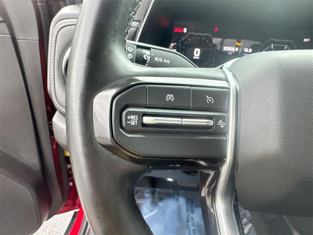 used 2024 Chevrolet Colorado car, priced at $33,213