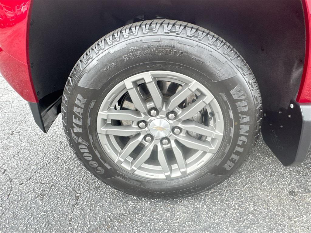 used 2024 Chevrolet Colorado car, priced at $33,213