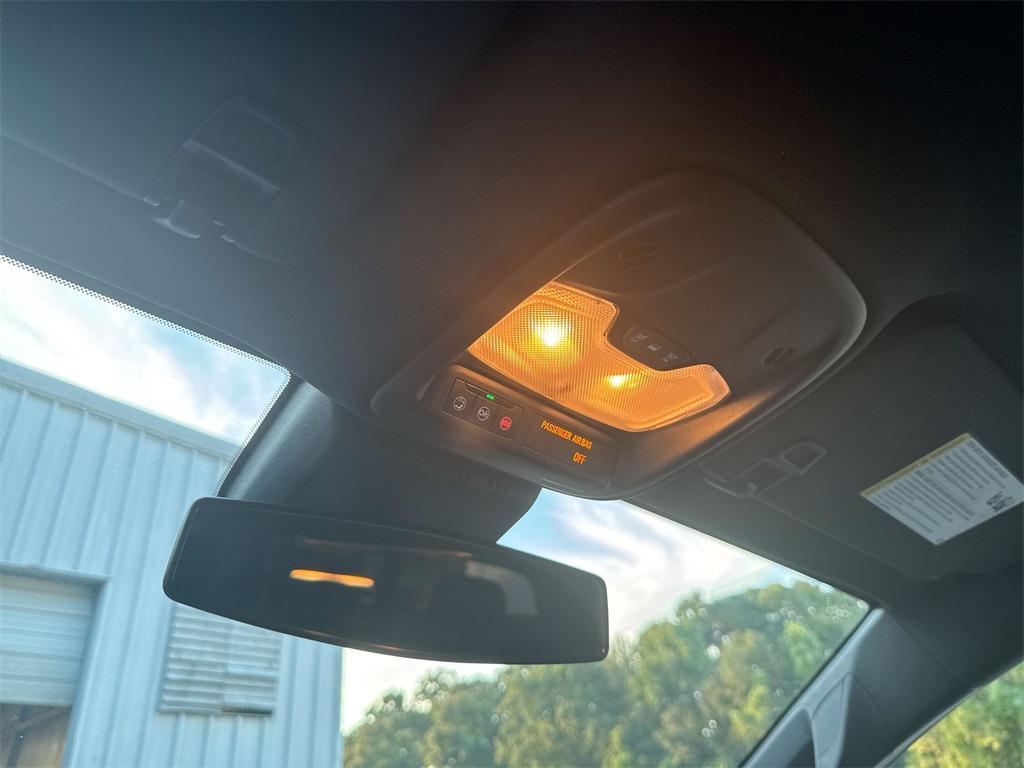 new 2025 Chevrolet Colorado car, priced at $34,814