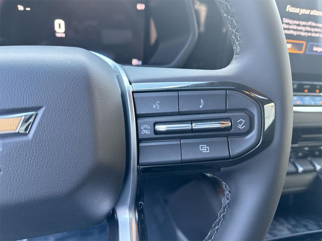 new 2025 Chevrolet Colorado car, priced at $34,814