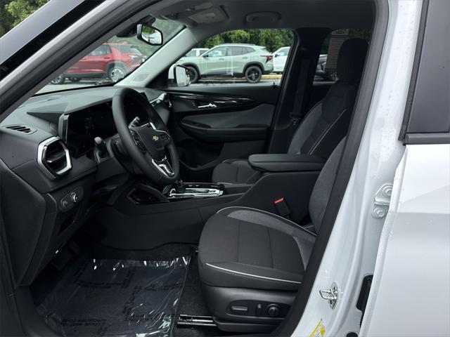 new 2025 Chevrolet TrailBlazer car, priced at $26,485