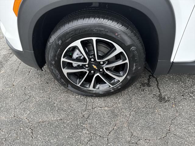 new 2025 Chevrolet TrailBlazer car, priced at $26,485