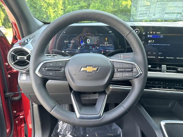 new 2026 Chevrolet Equinox car, priced at $30,770