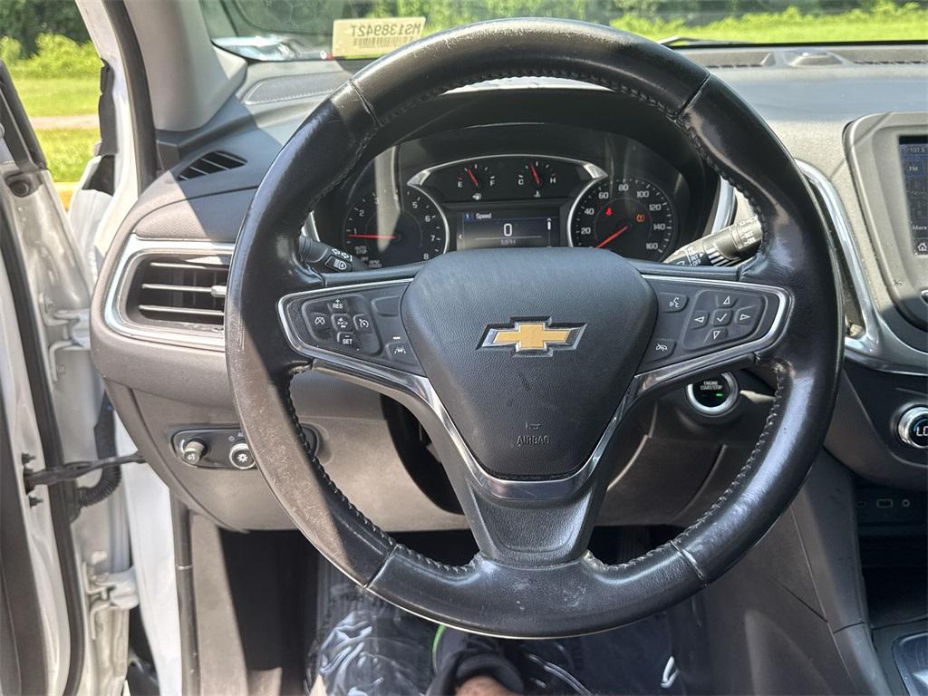 used 2021 Chevrolet Equinox car, priced at $13,677