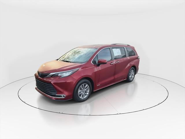 used 2021 Toyota Sienna car, priced at $33,496