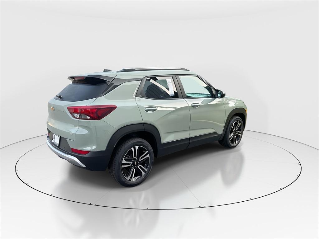 new 2025 Chevrolet TrailBlazer car, priced at $26,945