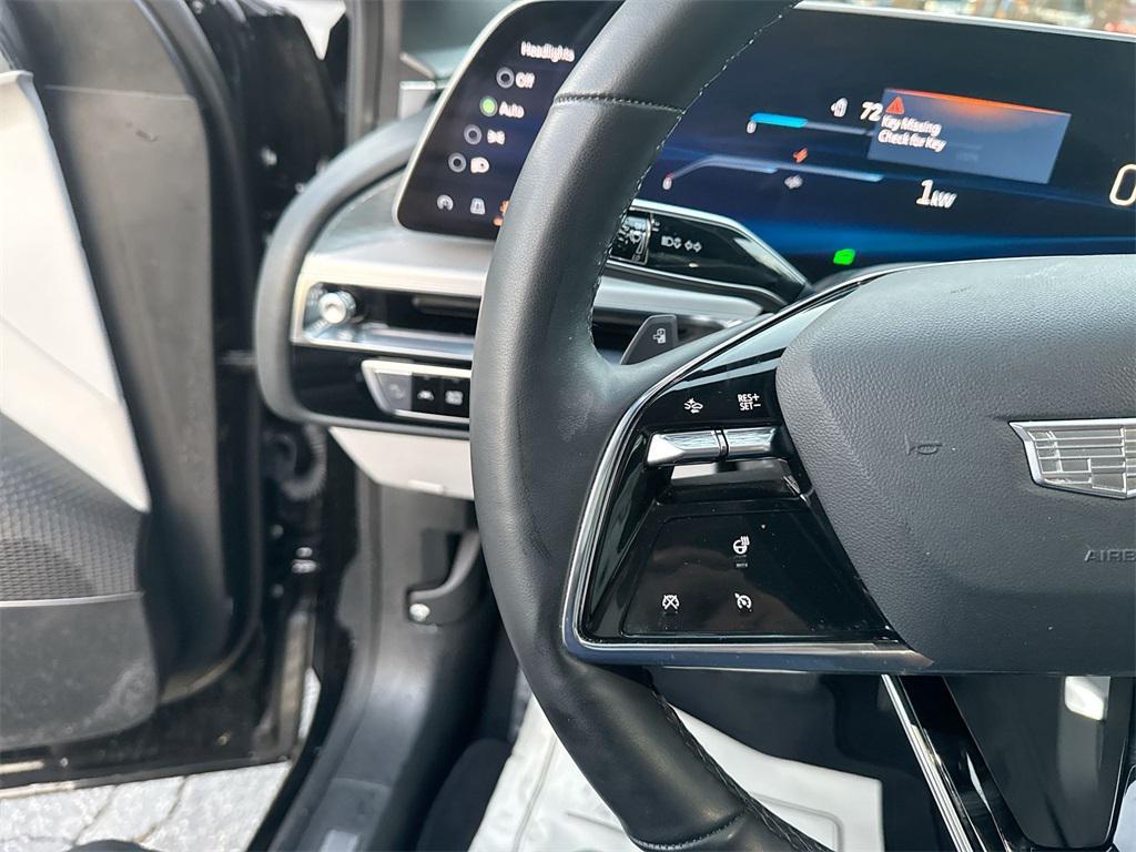 used 2024 Cadillac LYRIQ car, priced at $34,291