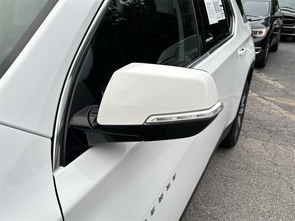 used 2019 Chevrolet Traverse car, priced at $21,804