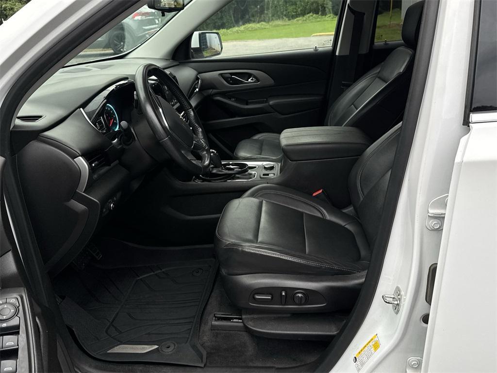 used 2019 Chevrolet Traverse car, priced at $21,804