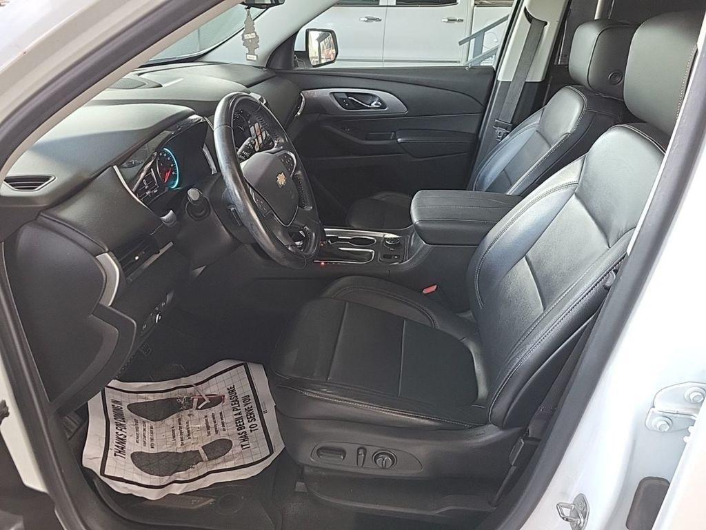 used 2019 Chevrolet Traverse car, priced at $22,490