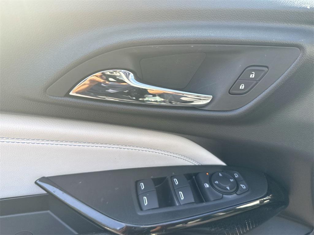 new 2025 Chevrolet Trax car, priced at $26,290