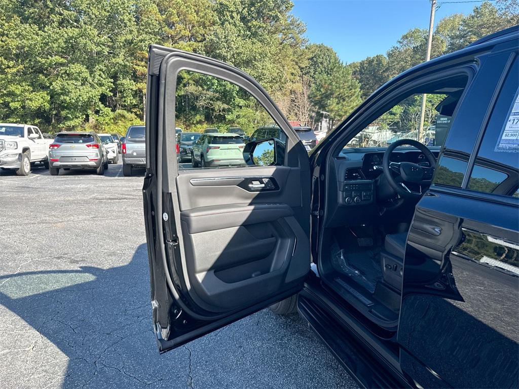 new 2026 Chevrolet Suburban car, priced at $75,960