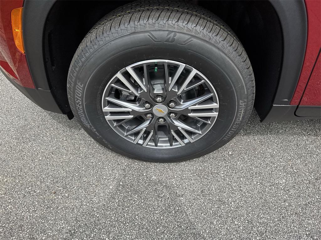 new 2025 Chevrolet Traverse car, priced at $41,690