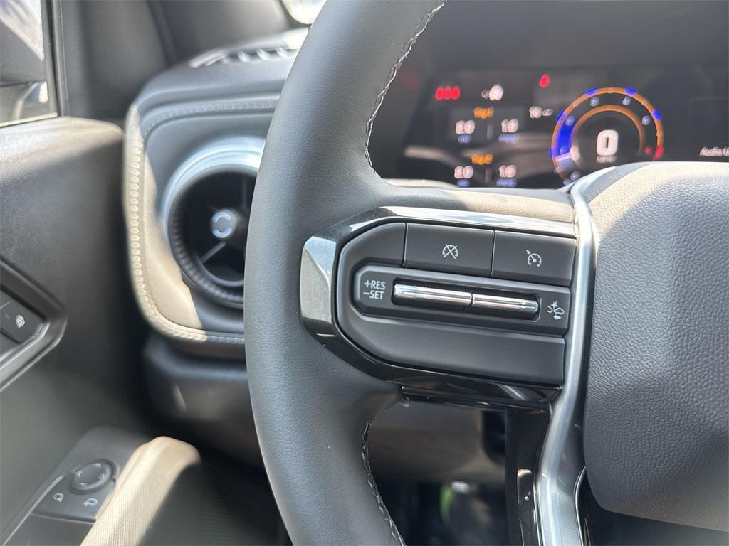 new 2025 Chevrolet Colorado car, priced at $35,064
