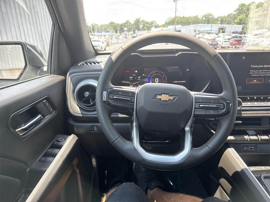 new 2025 Chevrolet Colorado car, priced at $35,064