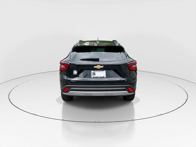 new 2025 Chevrolet Trax car, priced at $25,128