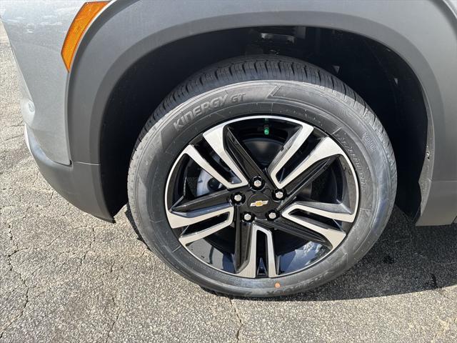 new 2025 Chevrolet TrailBlazer car, priced at $26,945