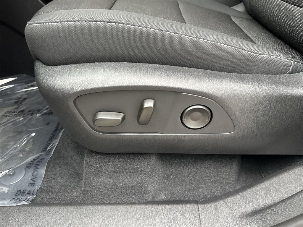 new 2026 Chevrolet Traverse car, priced at $42,695