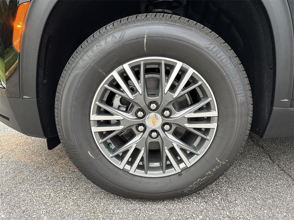 new 2026 Chevrolet Traverse car, priced at $42,695