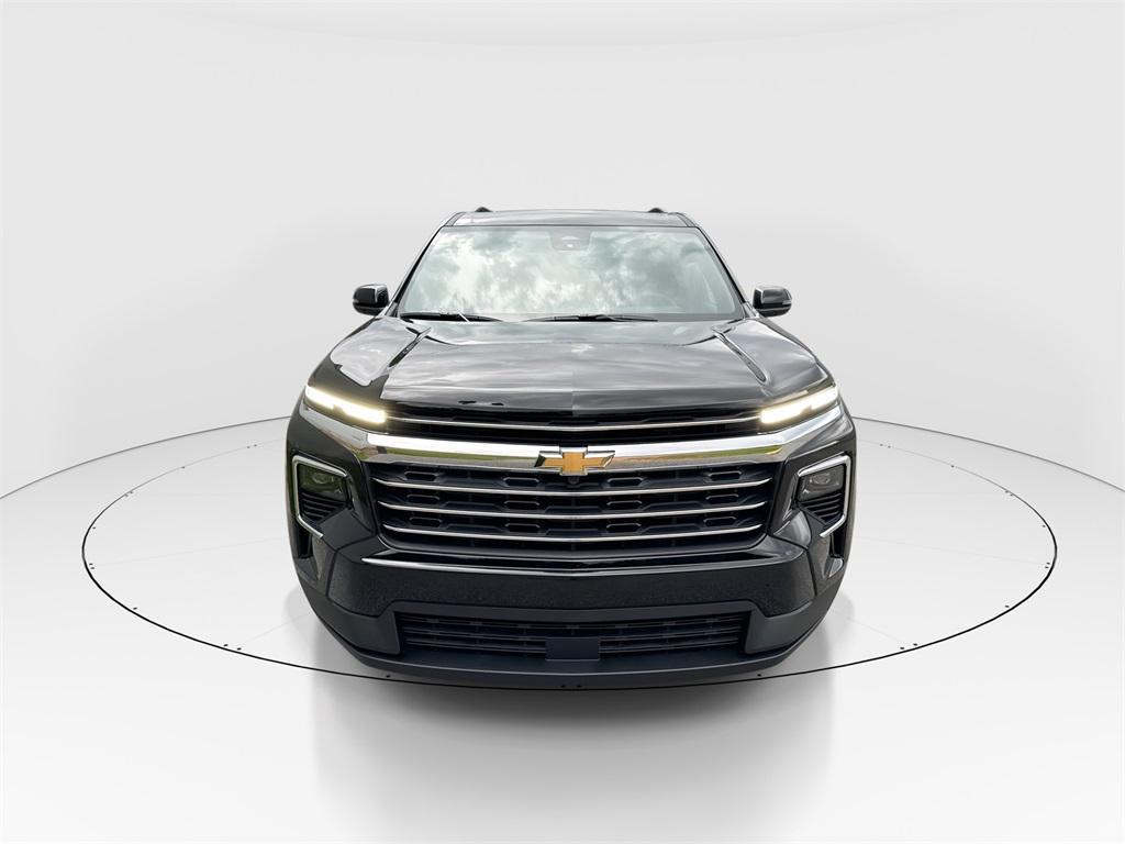 new 2026 Chevrolet Traverse car, priced at $42,695