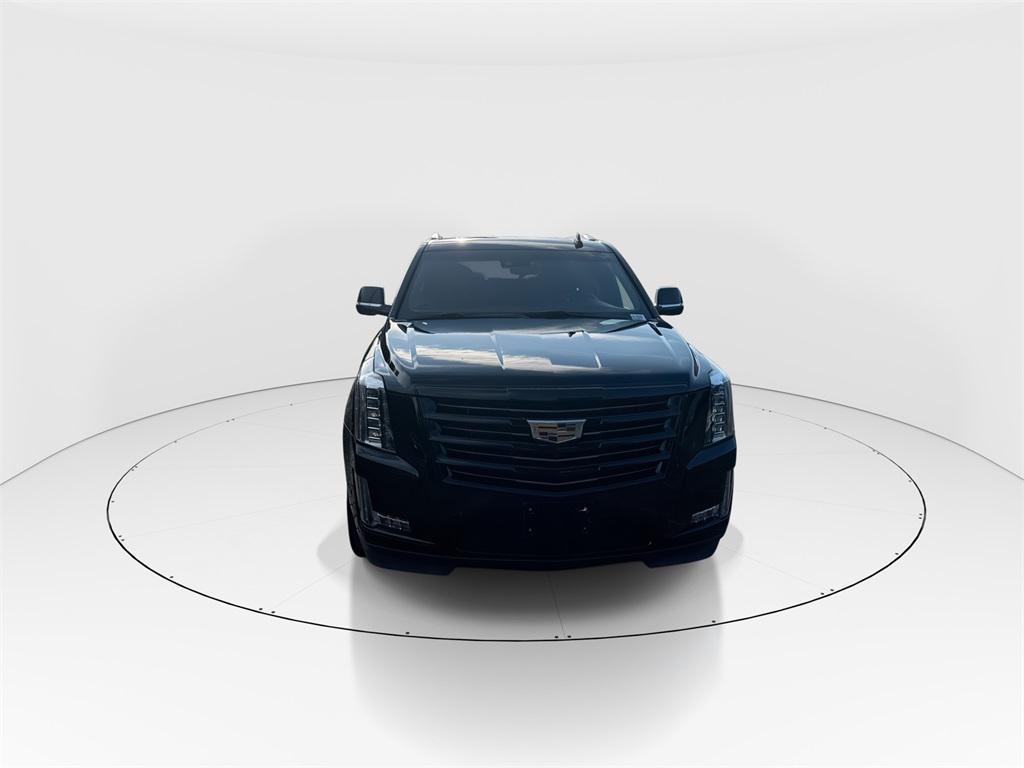used 2020 Cadillac Escalade ESV car, priced at $36,976