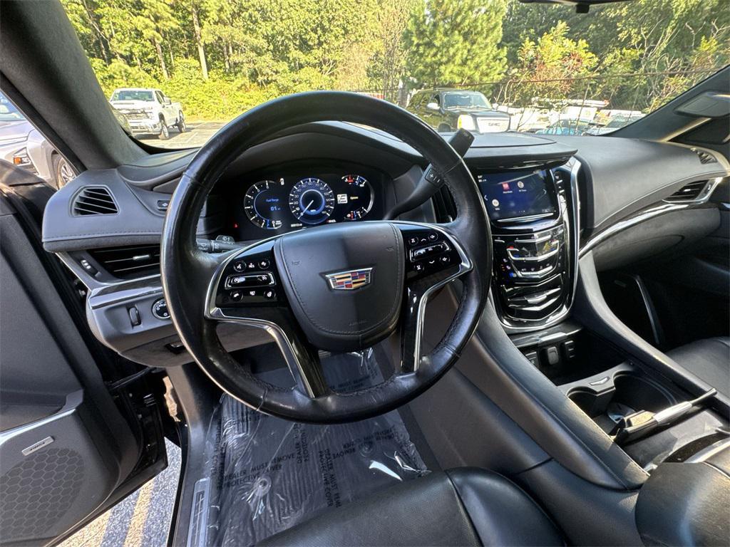 used 2020 Cadillac Escalade ESV car, priced at $36,493