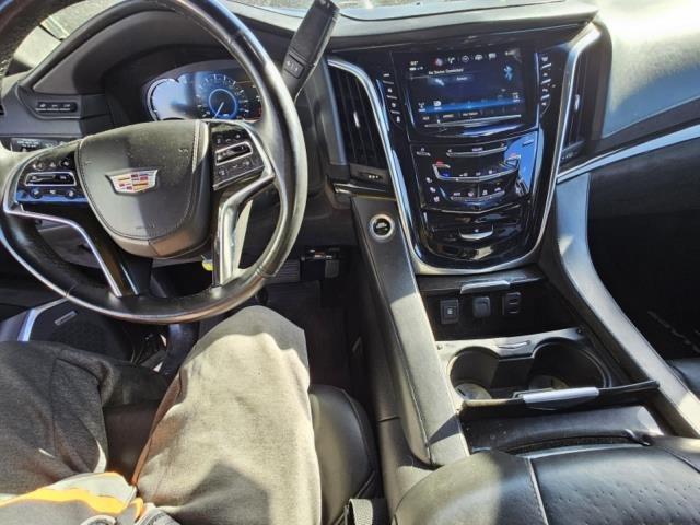 used 2020 Cadillac Escalade ESV car, priced at $36,552