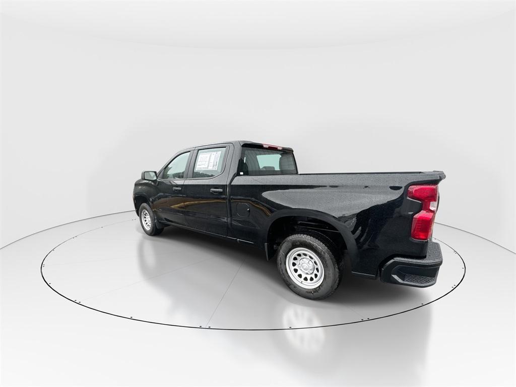 new 2026 Chevrolet Silverado 1500 car, priced at $40,395