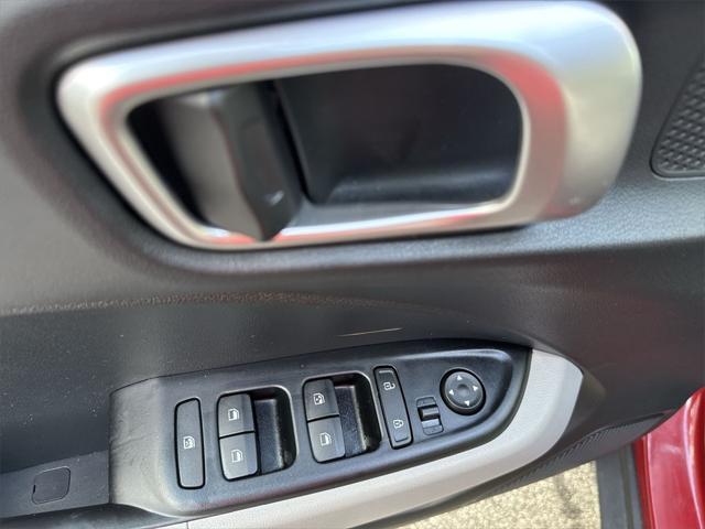 used 2022 Hyundai Venue car, priced at $19,302