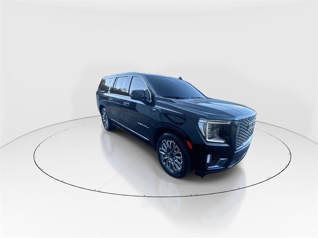 used 2023 GMC Yukon XL car, priced at $68,596