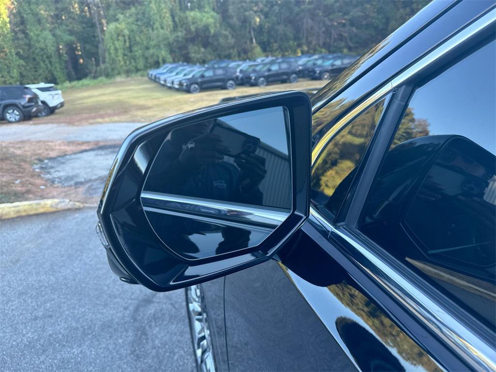 used 2023 GMC Yukon XL car, priced at $68,596