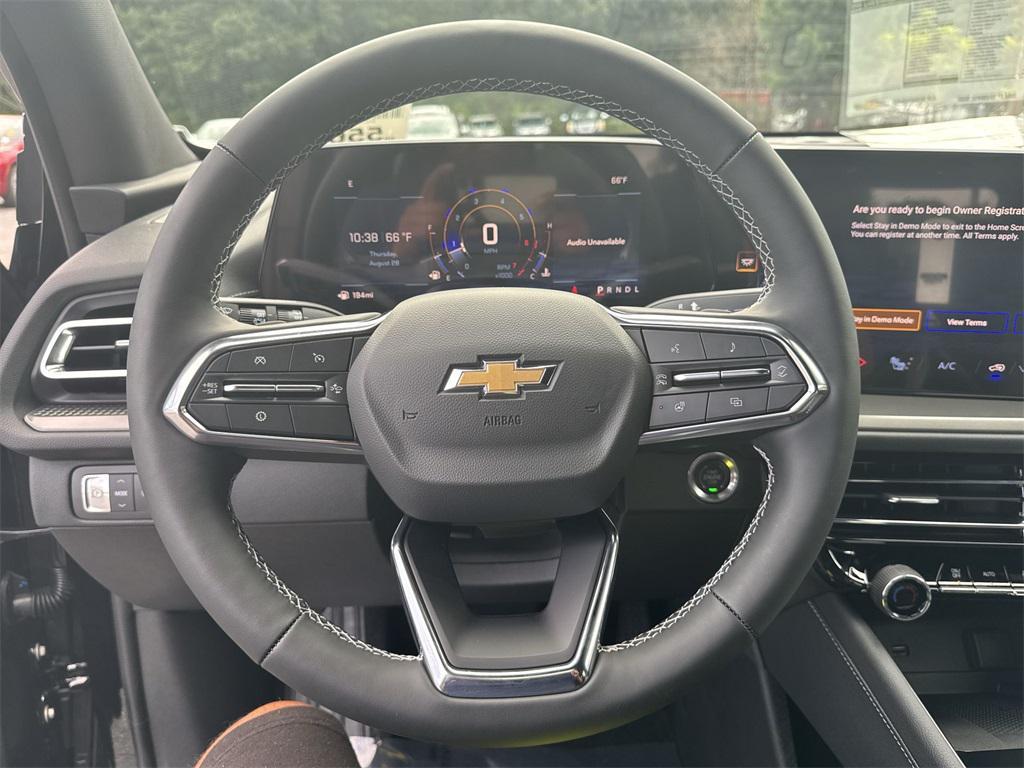 new 2026 Chevrolet Traverse car, priced at $46,645