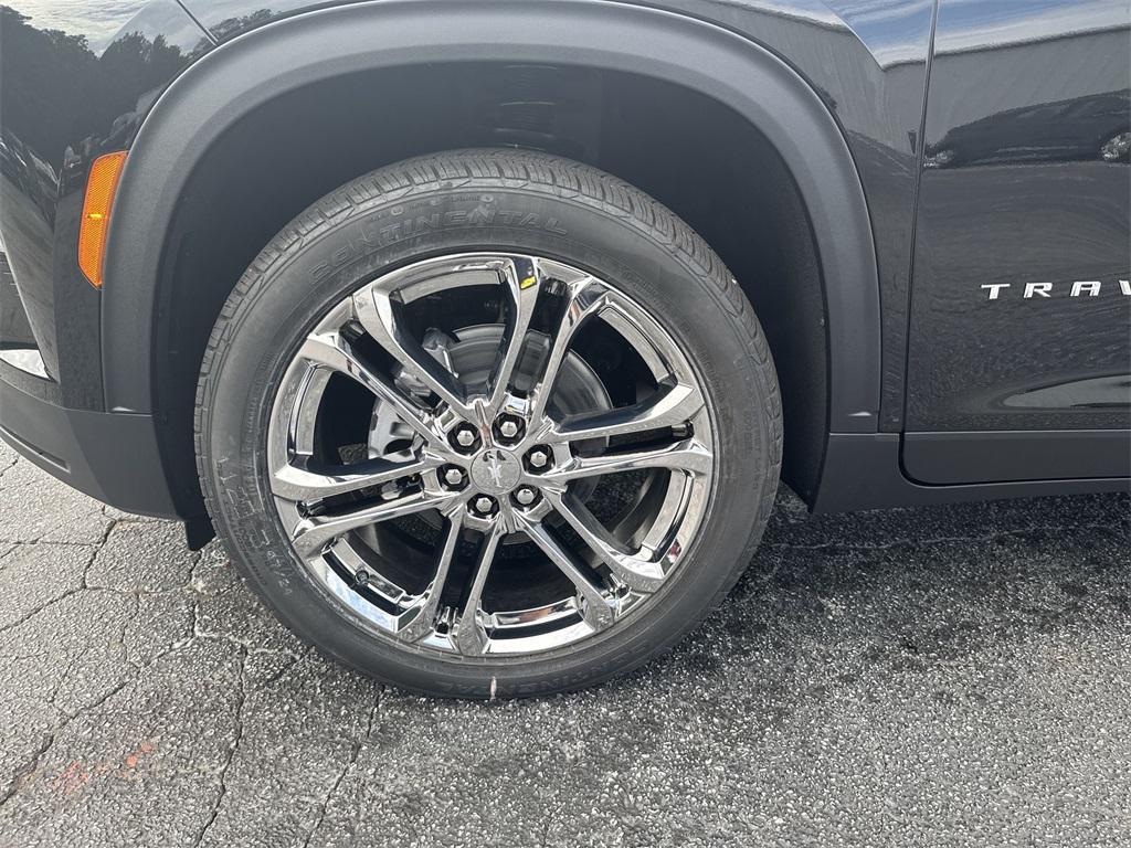 new 2026 Chevrolet Traverse car, priced at $46,645