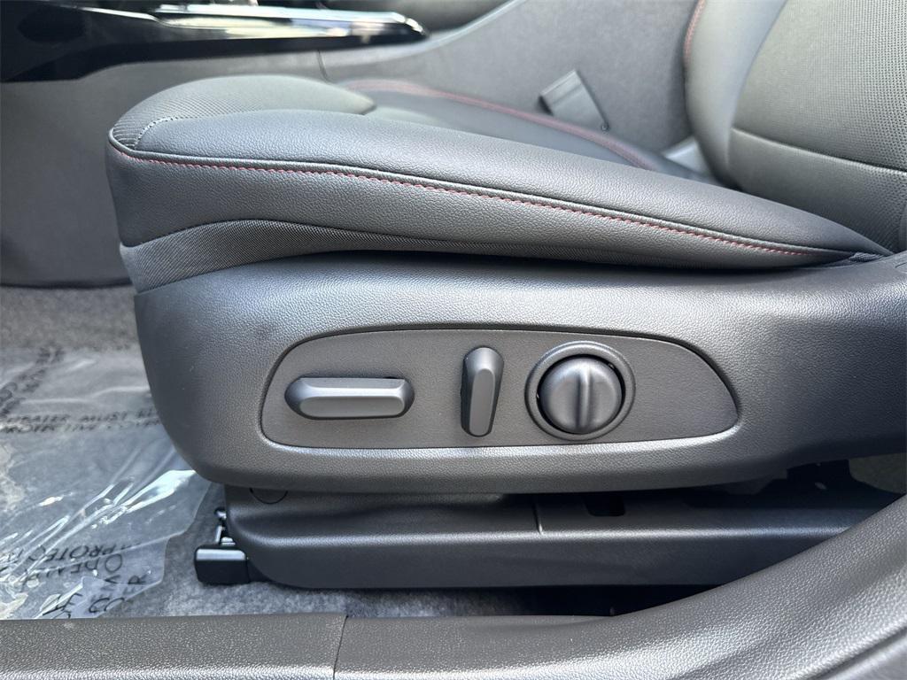 new 2025 Chevrolet Trax car, priced at $25,636