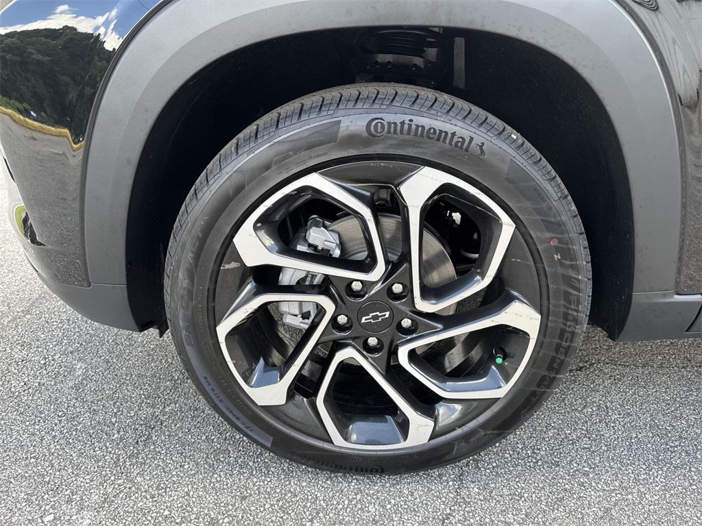 new 2025 Chevrolet Trax car, priced at $25,636