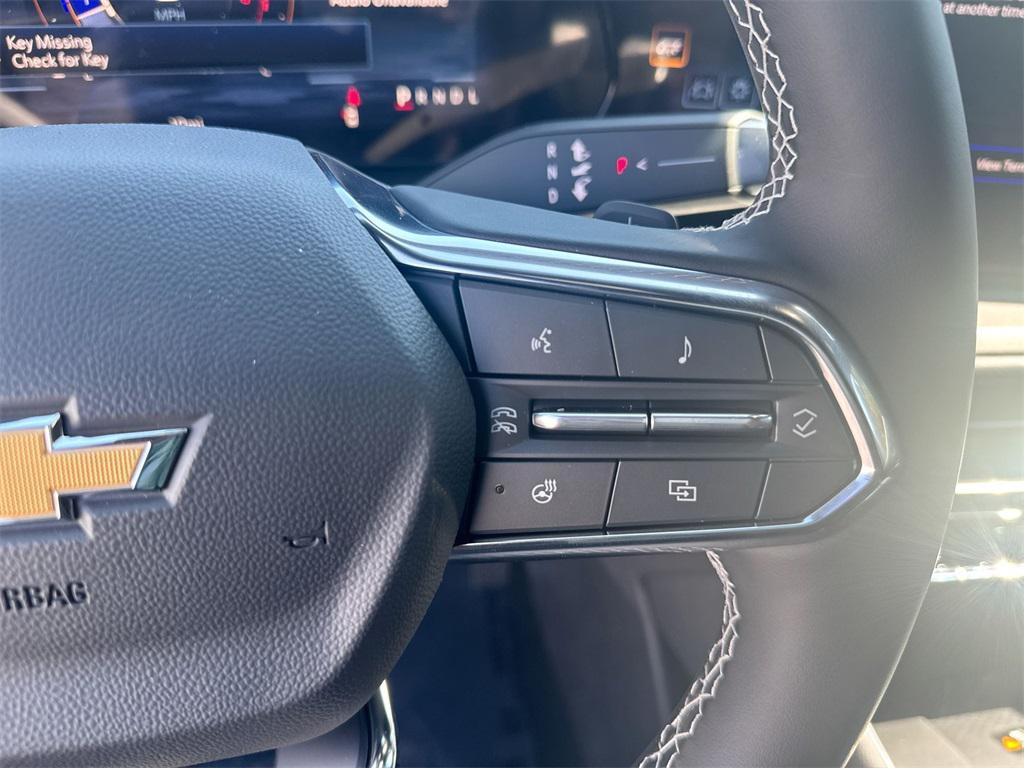 new 2026 Chevrolet Traverse car, priced at $42,695