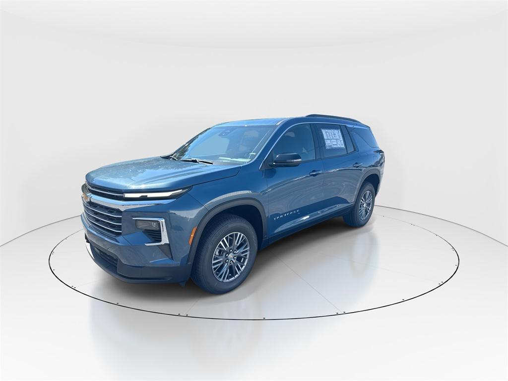 new 2026 Chevrolet Traverse car, priced at $42,695