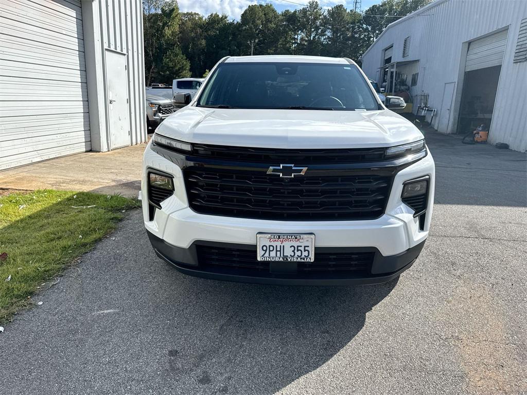 used 2024 Chevrolet Traverse car, priced at $35,875
