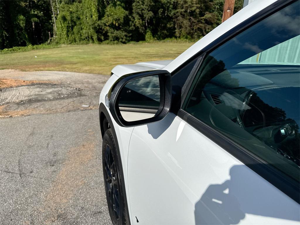 used 2024 Chevrolet Traverse car, priced at $35,875