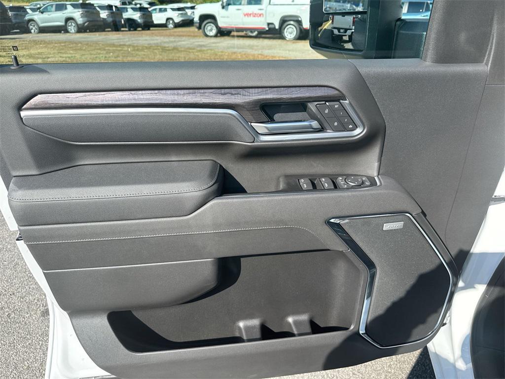 new 2026 Chevrolet Silverado 2500 car, priced at $71,525