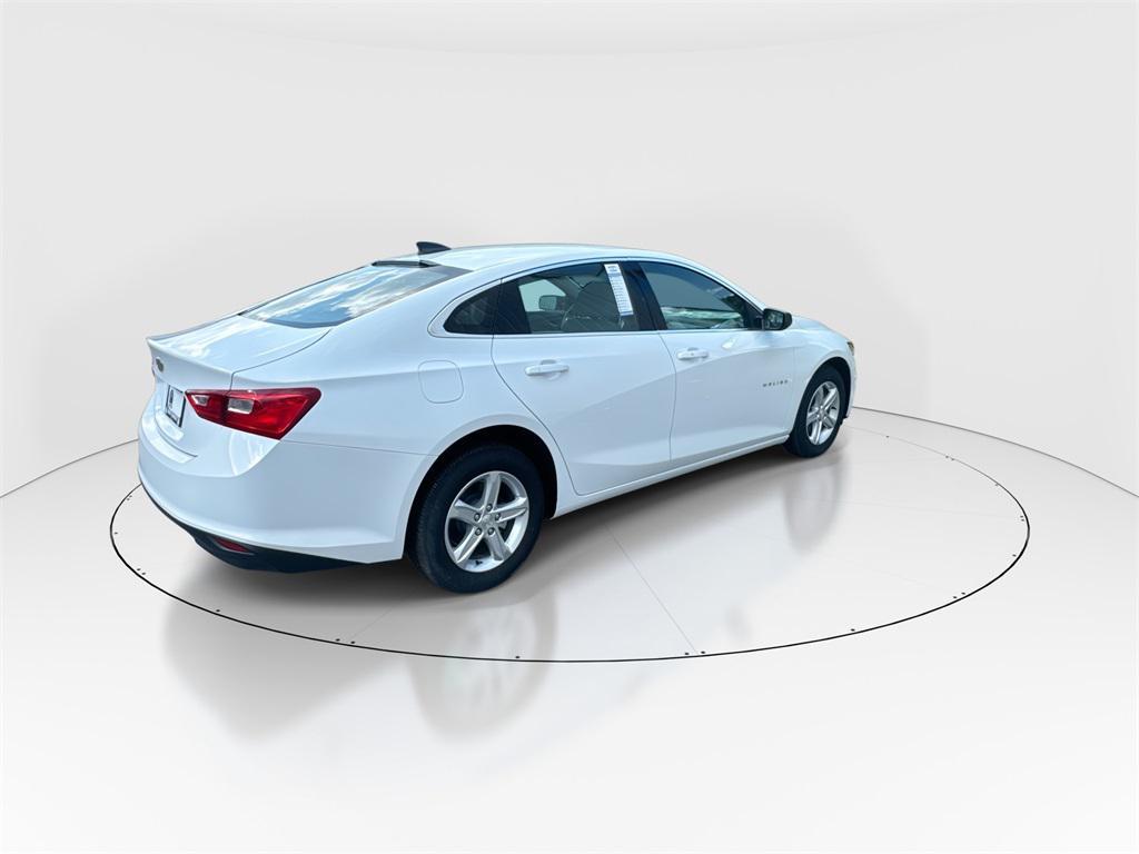 new 2024 Chevrolet Malibu car, priced at $25,795