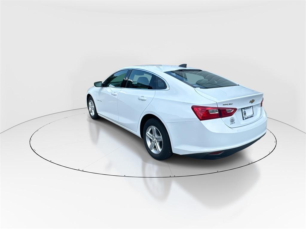 new 2024 Chevrolet Malibu car, priced at $25,795