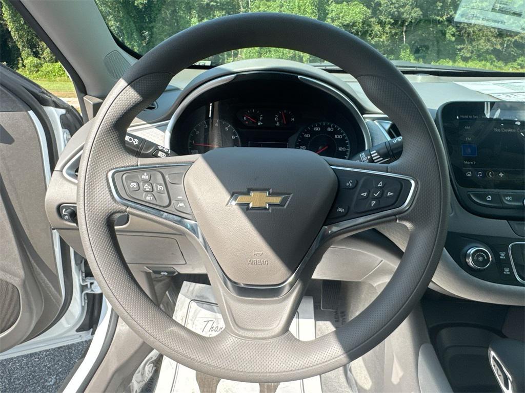 new 2024 Chevrolet Malibu car, priced at $25,795