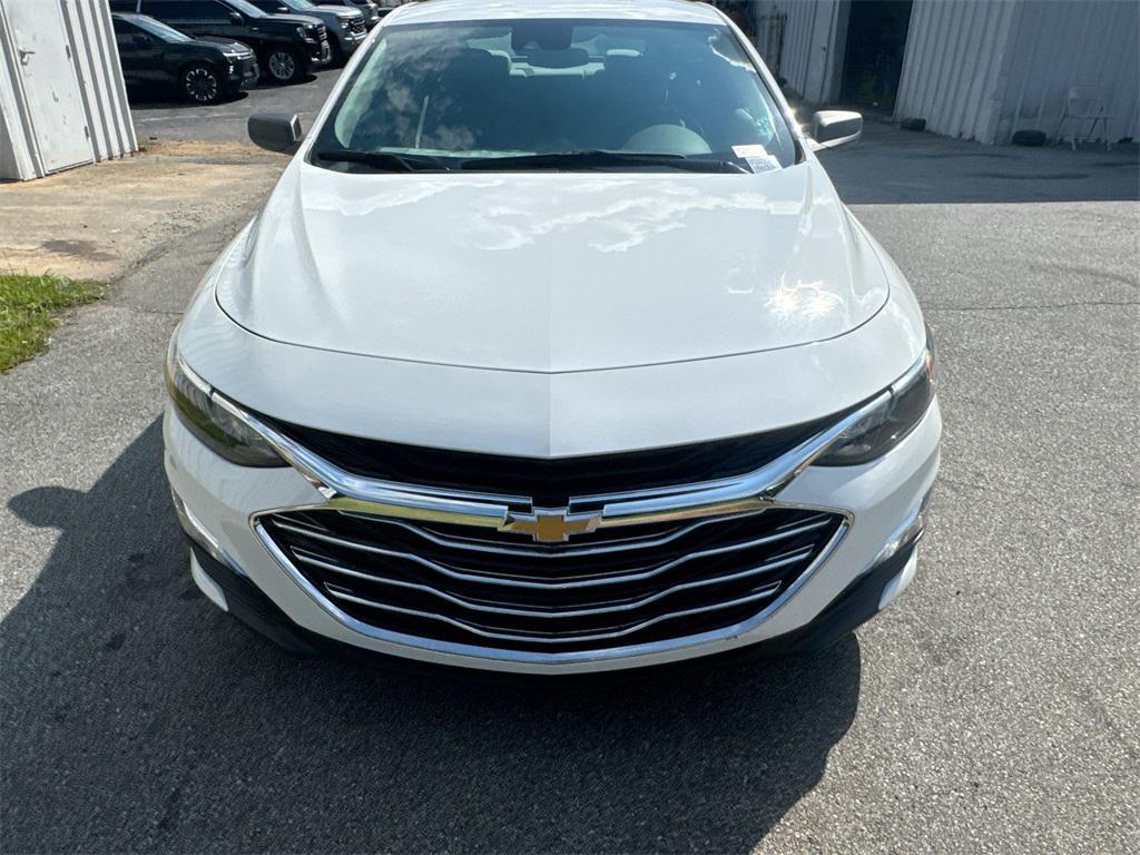 new 2024 Chevrolet Malibu car, priced at $25,795