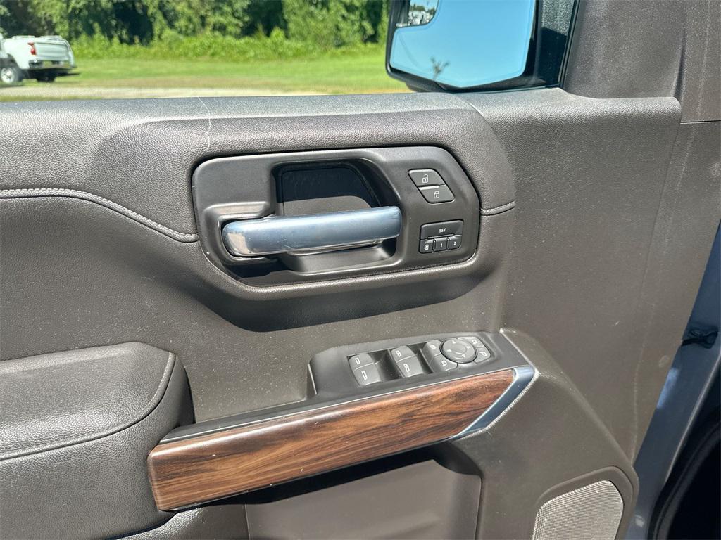 used 2021 GMC Sierra 1500 car, priced at $34,185